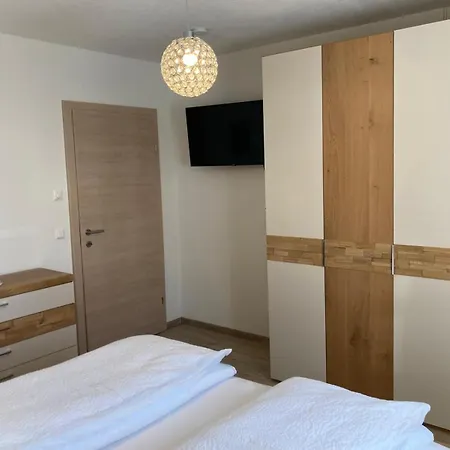 Urlaub Bei Schoenwetter Raumberg